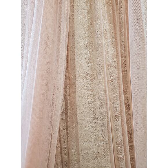 Adrianna Papell NWT Cluny Sequin Lace Tulle Spaghetti Strap Dress Womens Size 0 - Picture 9 of 12